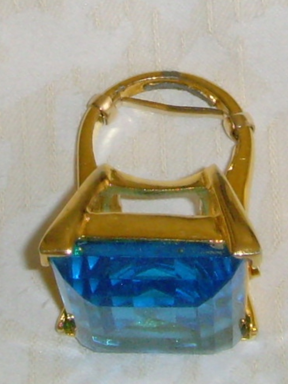 Kenneth J Lane (KJL) RARE Vintage Faux Blue Stone Ring (7) - Picture 10 of 11